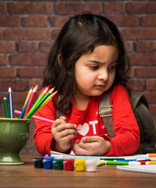 indian-small-girl-drawing-painting-with-colours-paper-selective-focus (4)